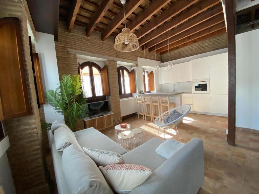 Ferienwohnung Hostfy Centro Puerta Osario Sevilla Exterior foto