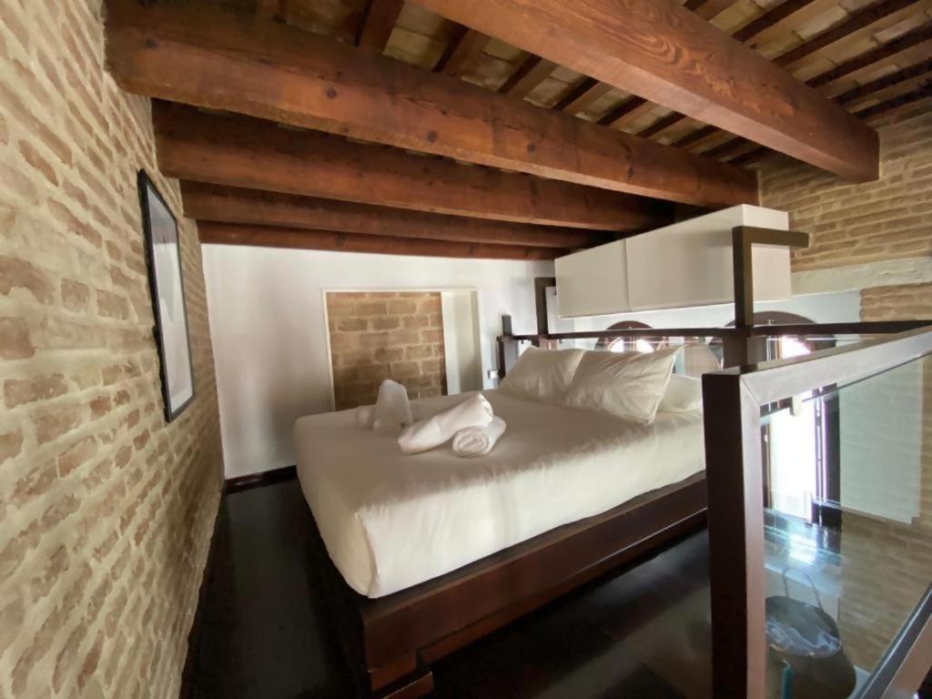 Ferienwohnung Hostfy Centro Puerta Osario Sevilla Exterior foto